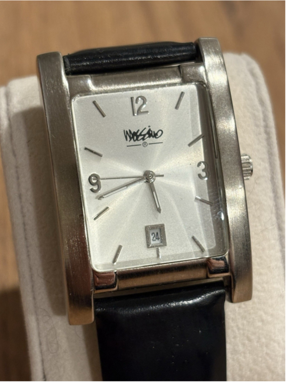 Mossimo Men's Tank Quartz Watch Leather Band Date and Running Good A2